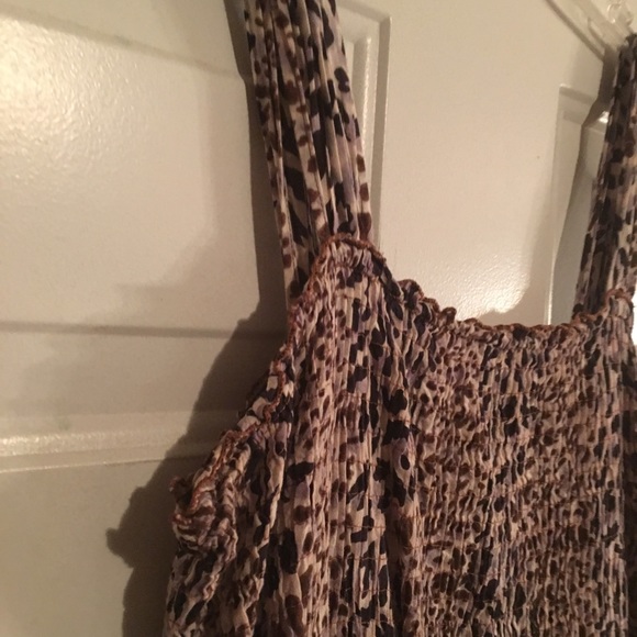 Dress - Picture 5 of 8